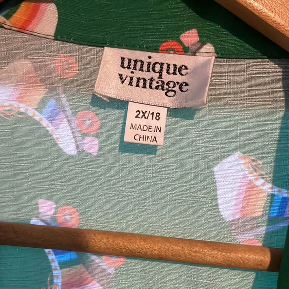 Unique Vintage size 2X roller skate dress 🛼🌈❤️ - Picture 4 of 6